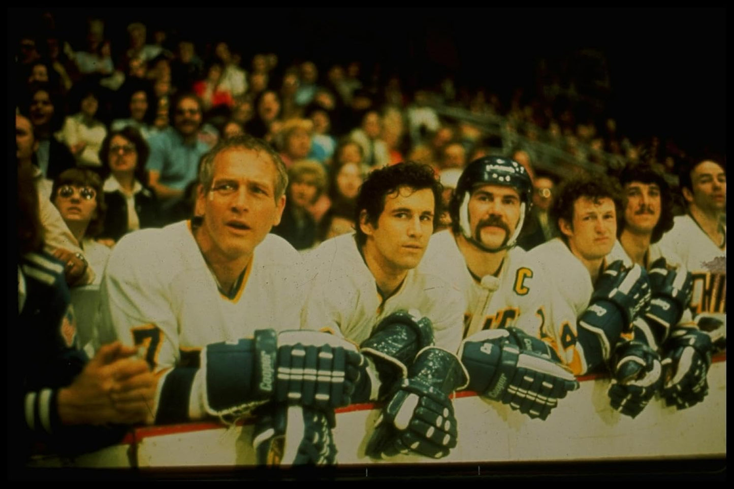 SLAP SHOT (1977) Paul Newman,Michael Ontkean,Lindsay Crouse,Jerry Houser,Jennifer Warren,Strother Martin - Public Domain DVD NO CASE