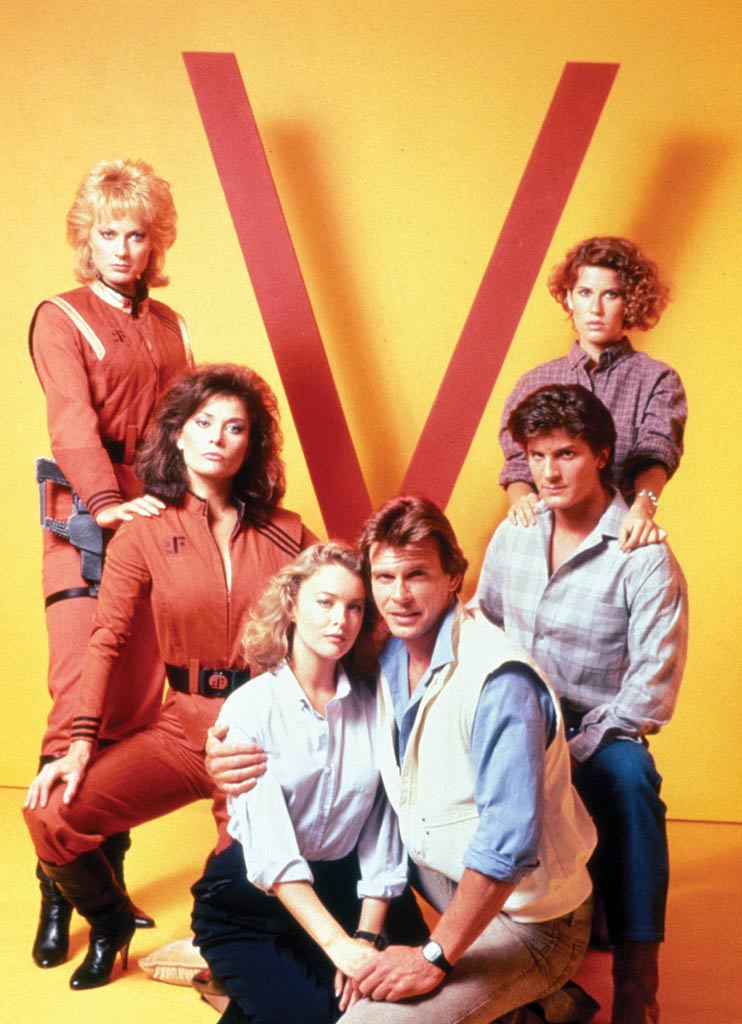 V THE MINI-SERIES + THE FINAL BATTLE - (1984) COMPLETE MINI SERIES - Starring - PUBLIC DOMAIN ON USB ONLY