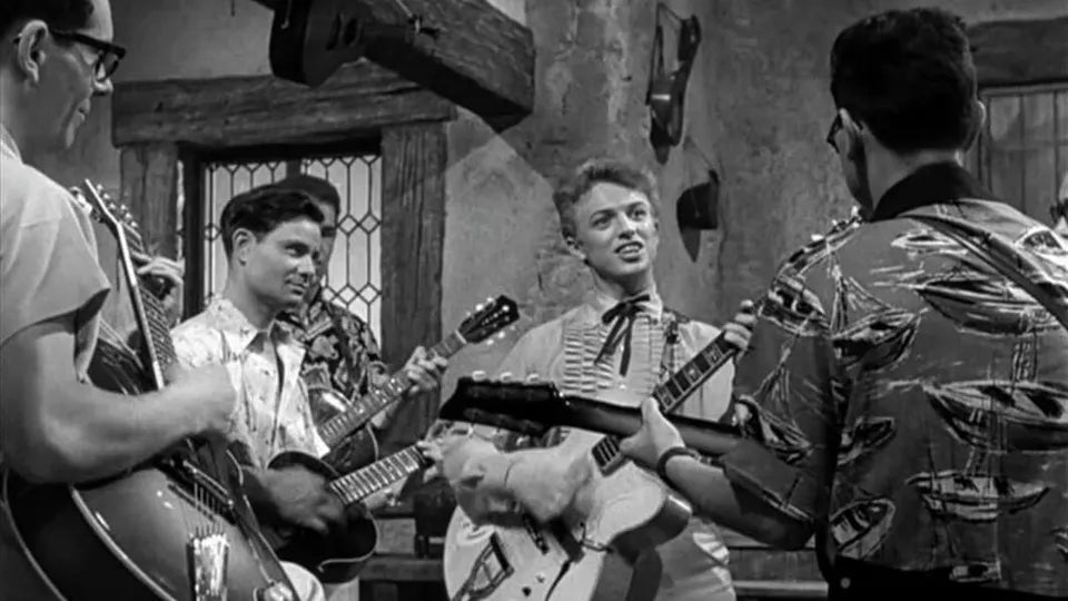 THE DUKE WORE JEANS (1958) Tommy Steele - Public Domain DVD NO CASE RARE !
