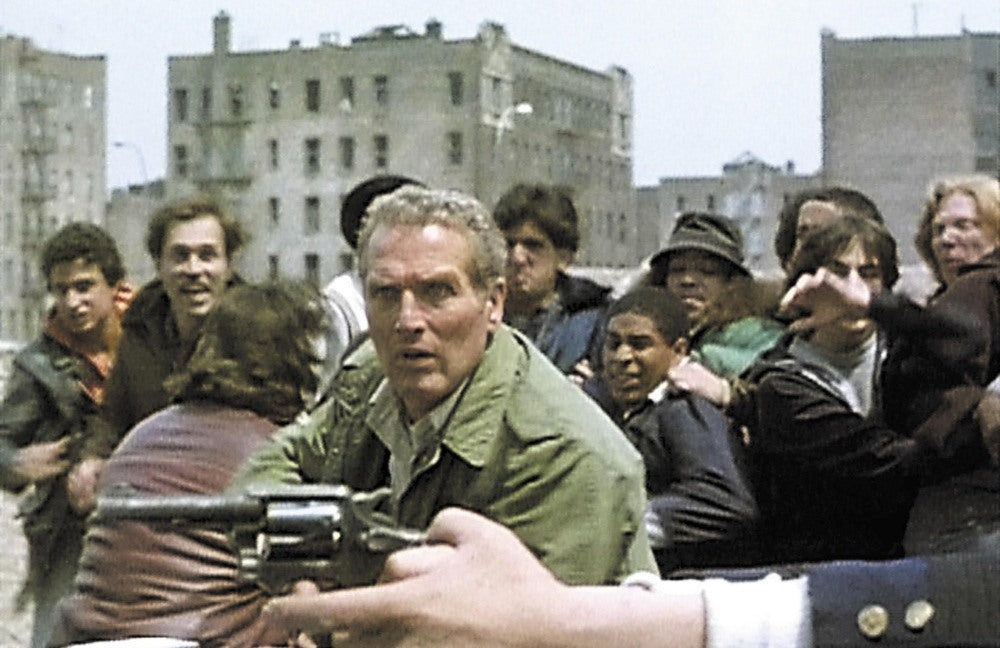 FORT APACHE THE BRONX (1981) Danny Aiello, Ken Wahl, Edward Asner, Rachel Ticotin, Paul Newman  - Public Domain Movie DVD NO CASE