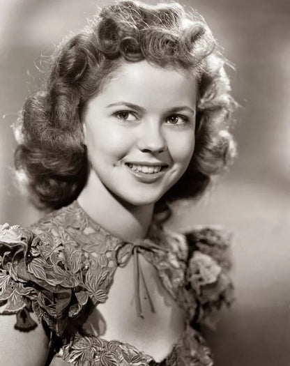 Shirley Temple - MP4 USB Collection 22 Public Domain Movies