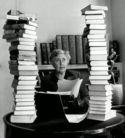 AGATHA CHRISTIE - 74 Radio Shows MP3 on DVD +61 PDF BOOKS +210 EPUB BOOKS